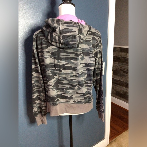 Camouflage Zip-Up Hoodie. (0188) - Picture 5 of 9